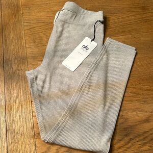 Aloyoga BNWT ribbed high waisted bottom size M